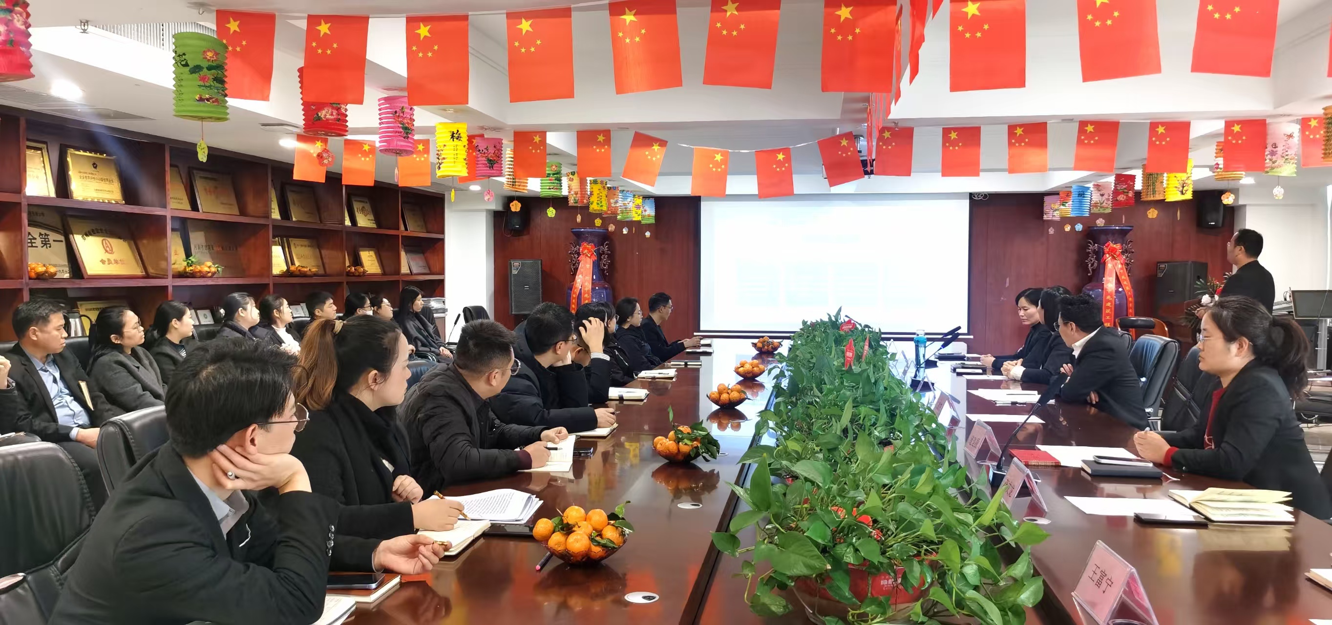 中兆建筑2026年度工作計(jì)劃會(huì)暨元旦聯(lián)歡會(huì)圓滿結(jié)束